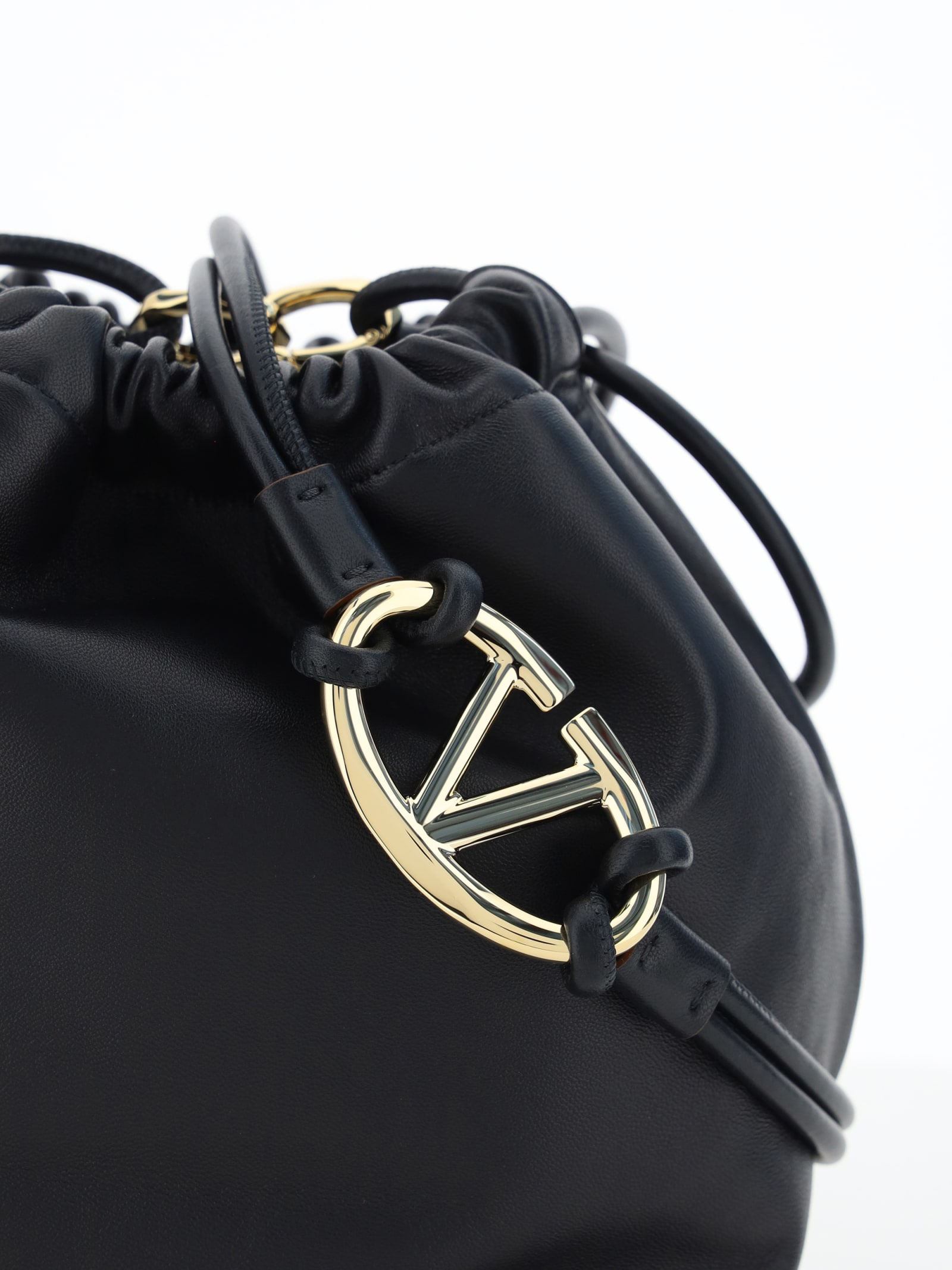 Vlogo Pouf Valentino Garavani Bucket Bag Women CELA VOGUE